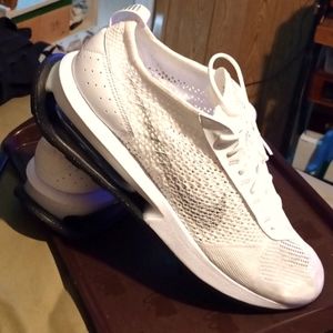 Nike Air Max Flyknit Racer, Men's Size 13, White, w/ Gray, NWT